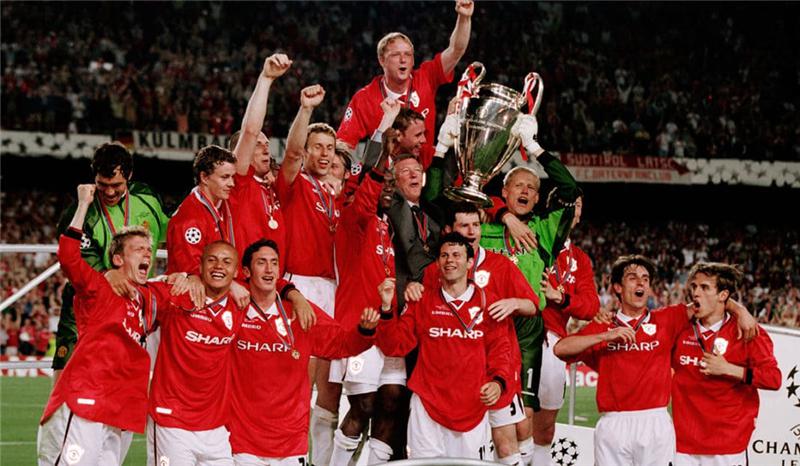 以冠军奖杯 以冠军奖杯