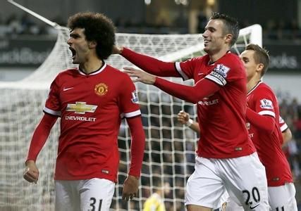 她作为一名 她作为一名